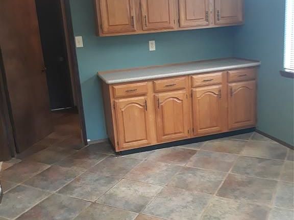 3rd image of 16826 Macleish Dr