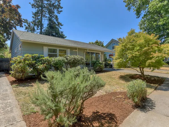 6222 NE Beech St, Portland, OR 97213