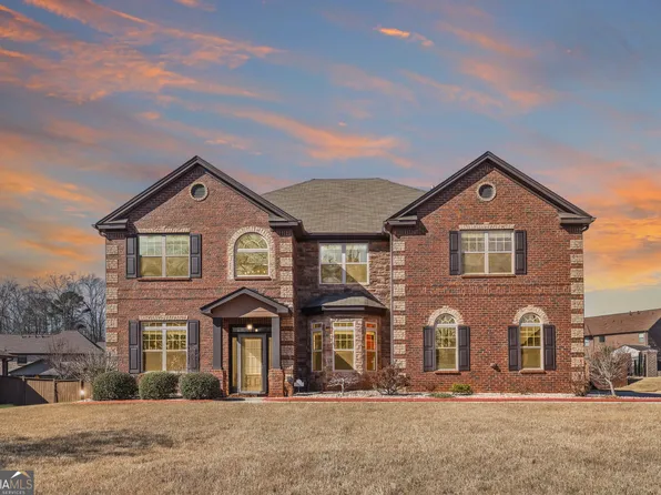 200 Snow Bird Dr, Hampton, GA 30228