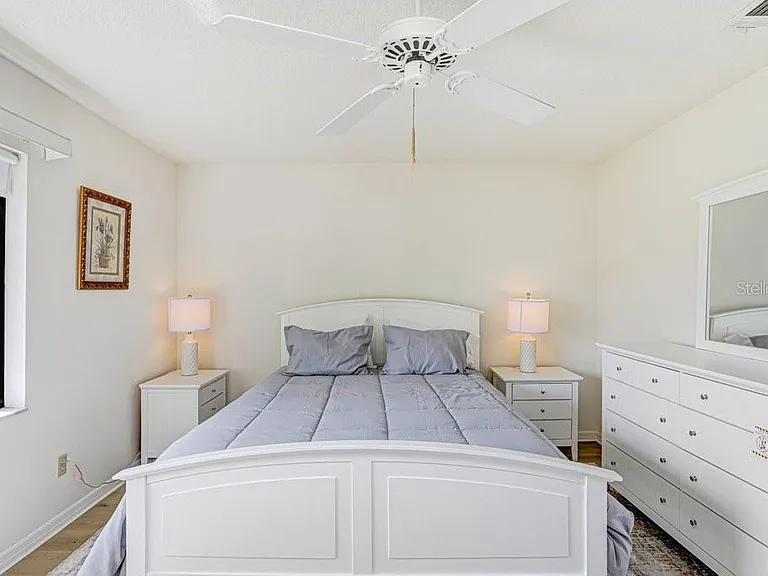 1409 Ingram Dr — Photo 17