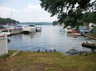 19 Durban Rd APT 4, Hopatcong, NJ 07843