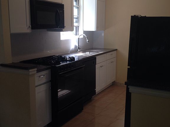 3rd image of 2216 74th St