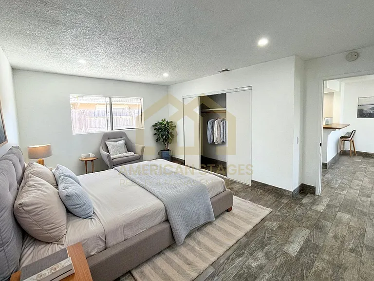 916 N M Pl — Photo 16