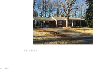 504 Pine St, Dobson, NC 27017