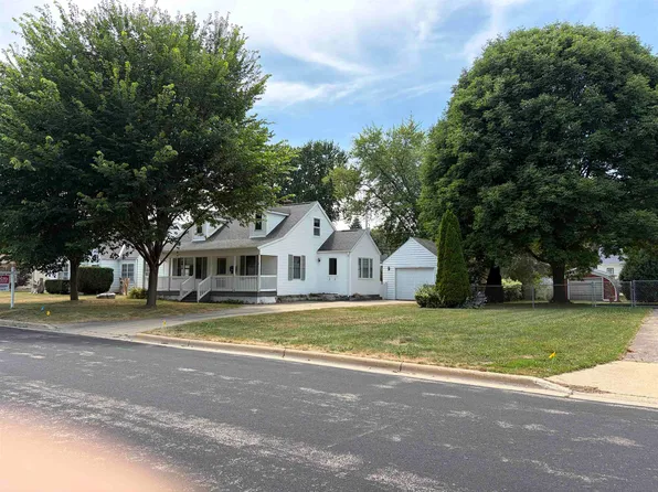 206 N Marietta St, Verona, WI 53593