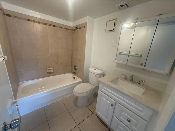 7960 Colony Cir N, Fort Lauderdale, FL