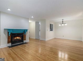 708 Woodcliff Dr, Sandy Springs, GA