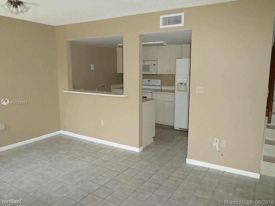 2nd image of 365 NW 84th Ct APT 9