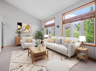 402 Richard Dr, Elko New Market, MN 55054