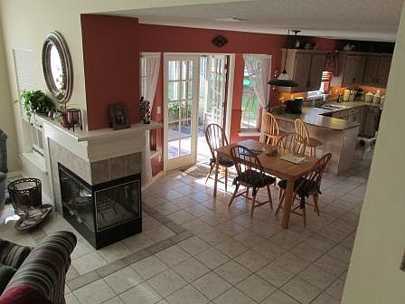 4th image of 409 Black Oak Ln