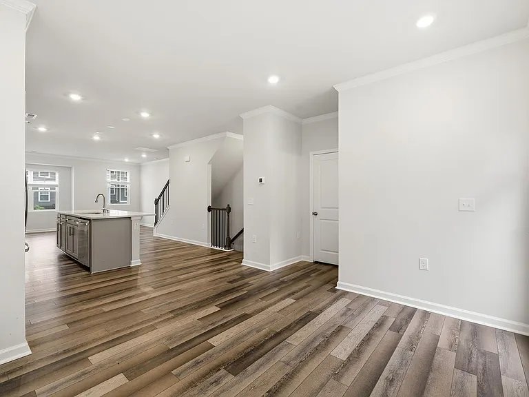 324 Hemley Trl — Photo 33
