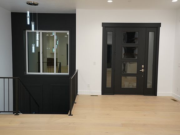 4th image of 9281 E Ridge Pine Dr