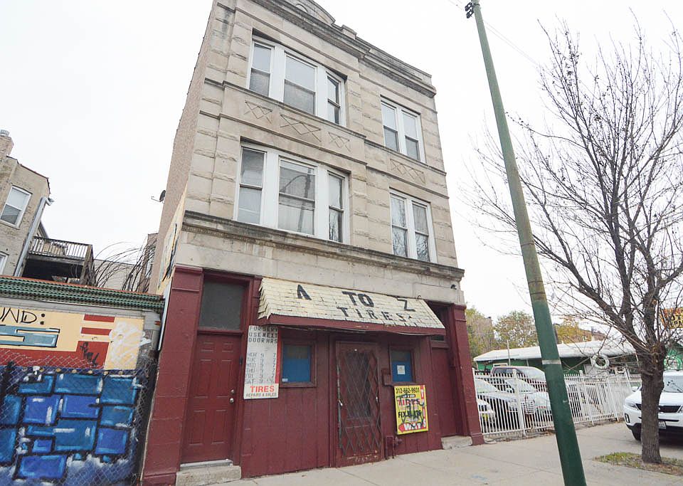 1st image of 1118 S Western Ave #1R