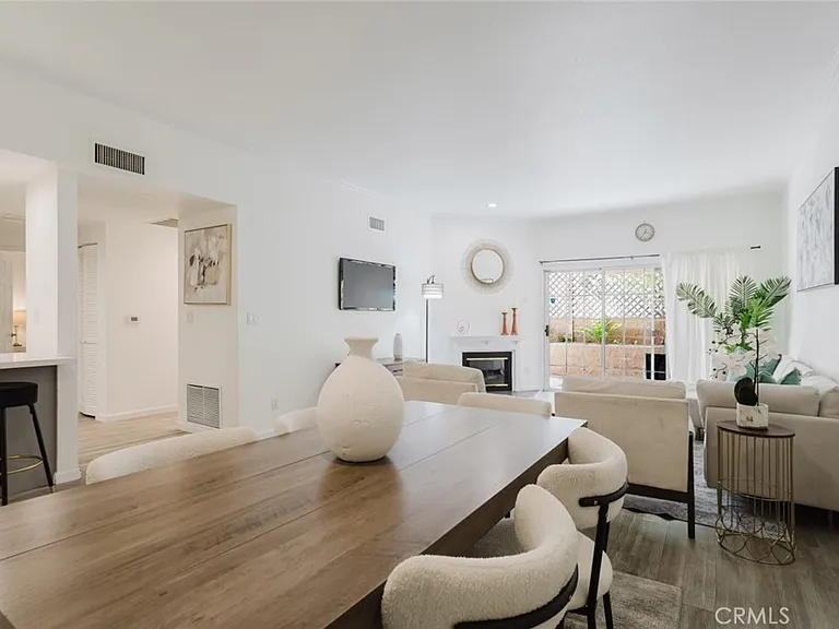435 E Valencia Ave #105 — Photo 12
