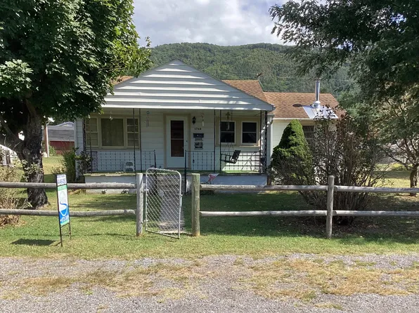 1746 Walnut Ave, Buena Vista, VA 24416