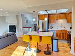 2052 Knolls Dr, Santa Rosa, CA 95405