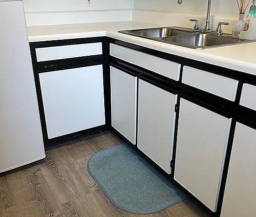 4th image of 1245 Laskin Rd APT 5