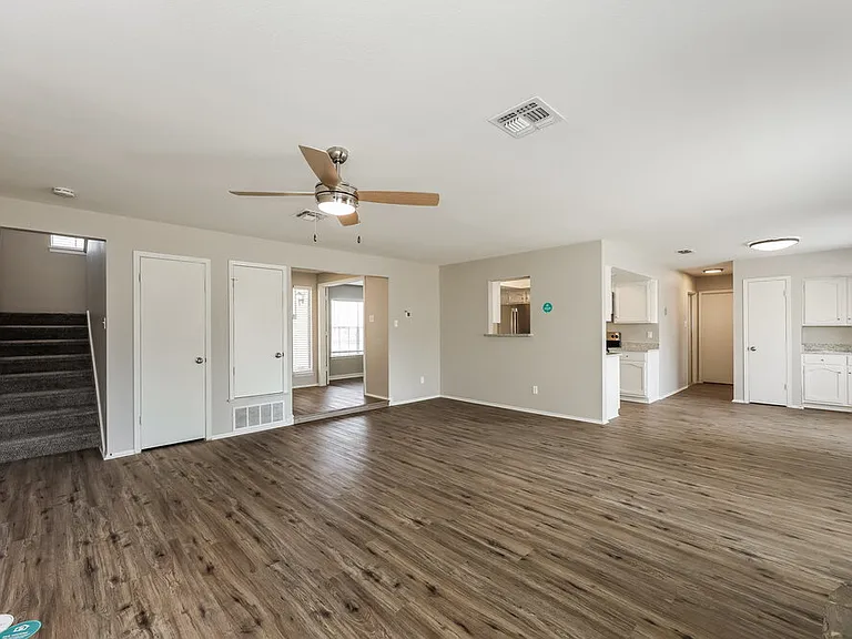 8238 Meadow Post St — Photo 5