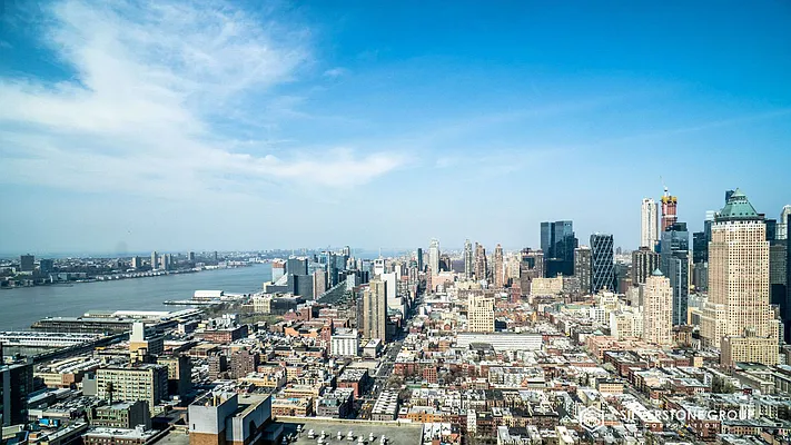 Rented by Silverstone Group USA Corp. | media 27