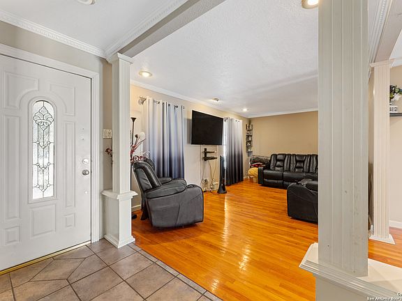 4th image of 6302 MALACCA DR
