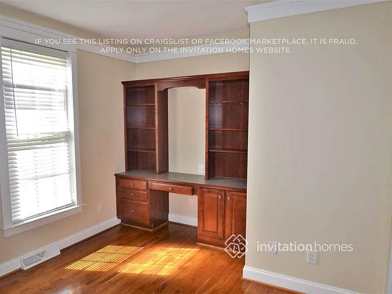 7706 Red Oaks Trl — Photo 7