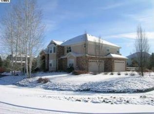 3259 Willow Creek Dr, Longmont, CO 80503