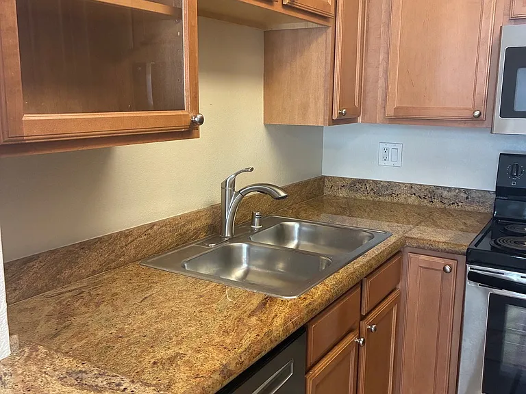 294 Eastridge Dr — Photo 9