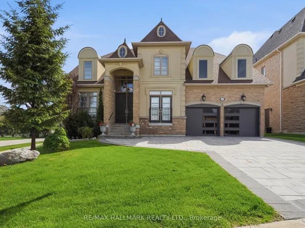 11 Pagean Dr, Richmond Hill, ON L4E 4R7
