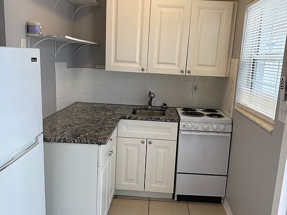 2nd image of 309 7th St S #7