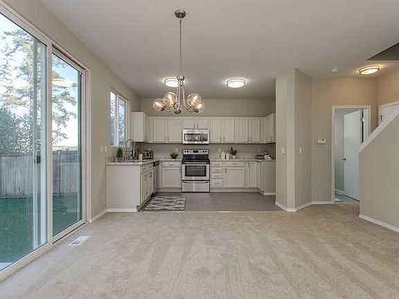 4th image of 10101 184th St E