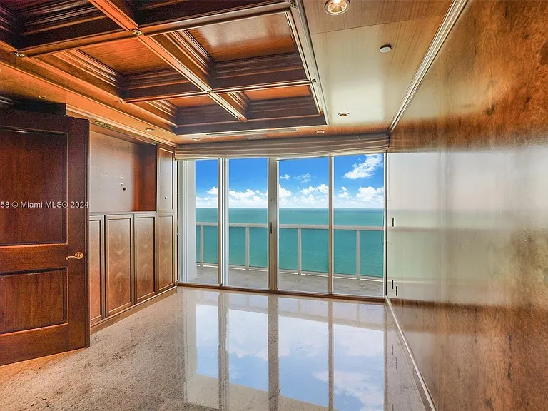 9601 Collins Ave #T4 — Photo 16