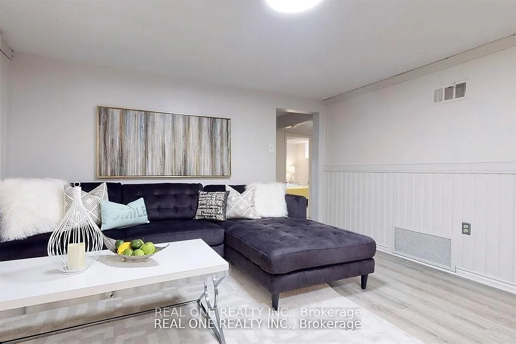 2 bed, $1,700 — Photo 4