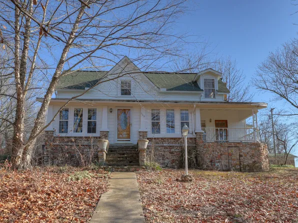 809 Shawnee Avenue, Seneca, MO 64865
