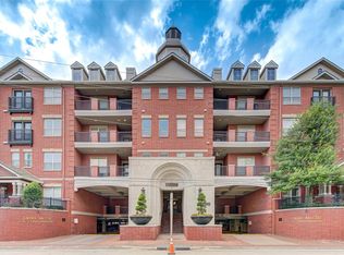 2400 McCue Rd APT 304, Houston, TX 77056