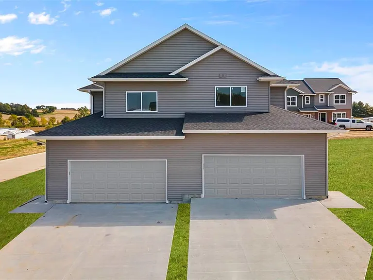 102 Sycamore Dr — Photo 37