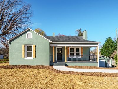 204 W End St SW, Valdese, NC, 28690