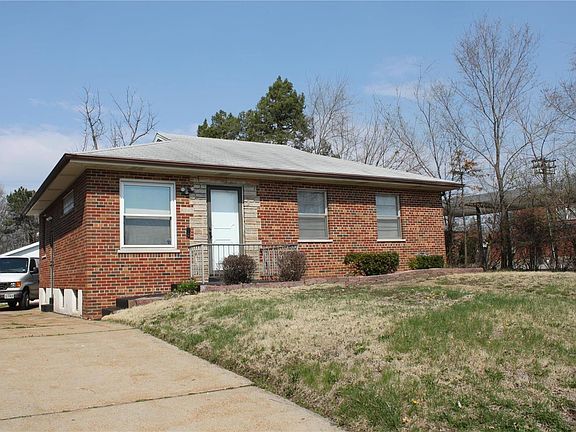 2nd image of 8643 Riverview Blvd