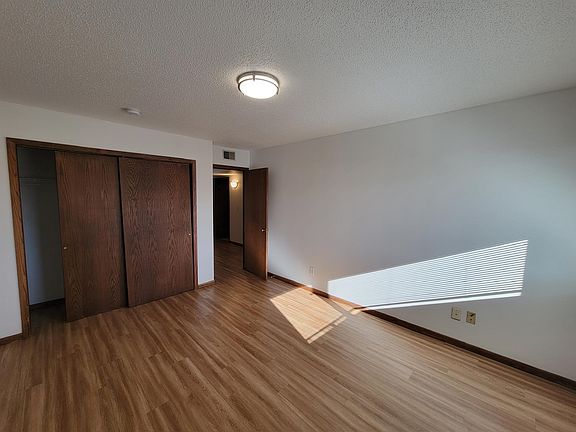 2nd image of 2310 College St APT 4