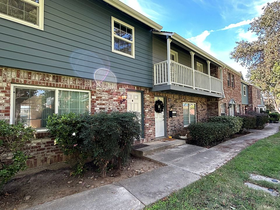 1st image of 4040 Oak Villa Cir