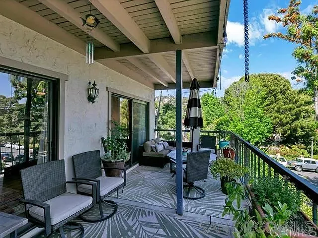 2376 Caringa Way #G — Photo 4