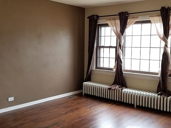 2nd image of 59 Dewey Ave