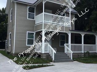 119 S Grove St APT A, Eustis, FL 32726