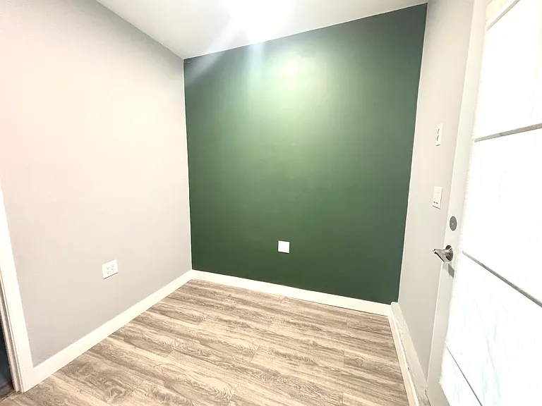 5930 E Walton St — Photo 11