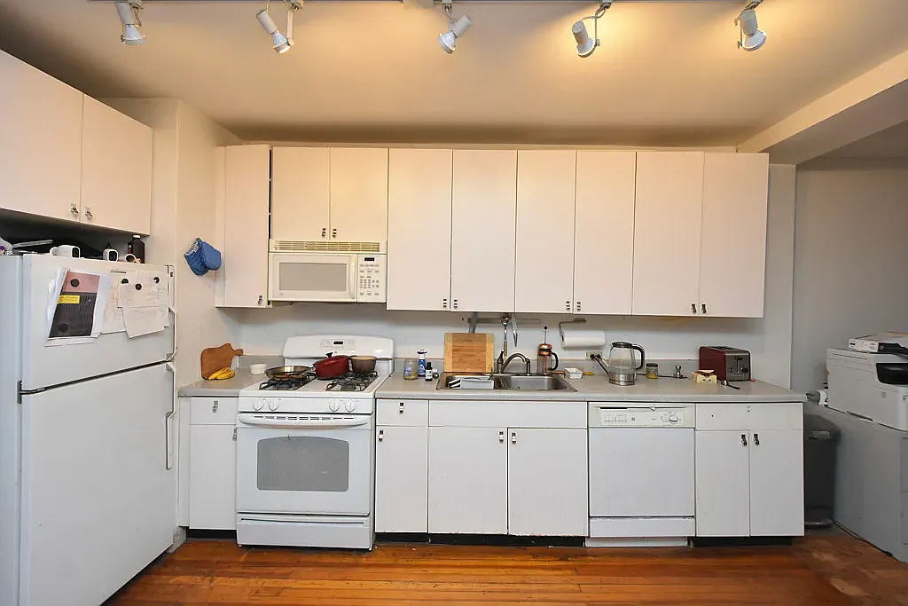 1 bed, 800 sqft, $2,195 — Photo 3