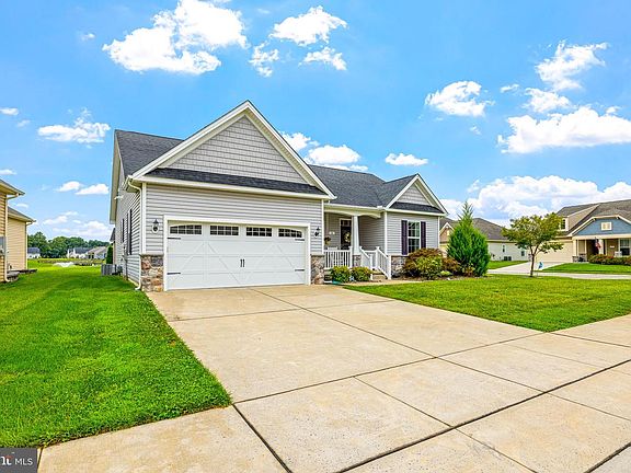 2nd image of 16 Lexie Ct