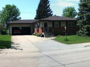 2760 Pershing Rd, Columbus, NE 68601