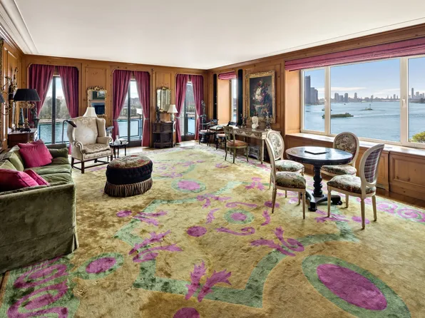 450 East 52nd Street image 1 of 22