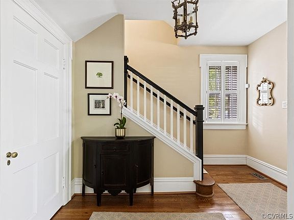 3rd image of 4014 Wythe Ave
