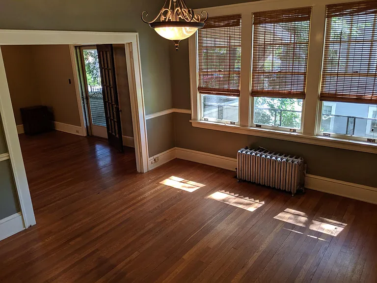 25 Forest Hill Dr — Photo 3