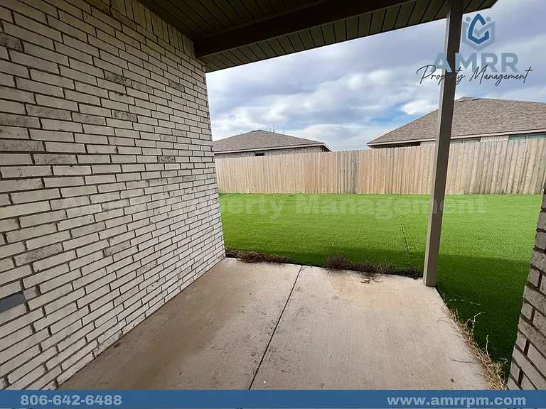 2149 Kirksey Ave — Photo 32
